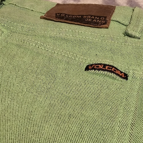 Volcom 2x4 skinny jeans Lime Green 💚 Sz 26 - Picture 7 of 8